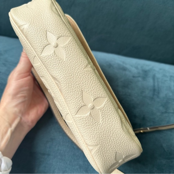 Louis Vuitton wallet on Chain Ivy - Picture 8 of 14